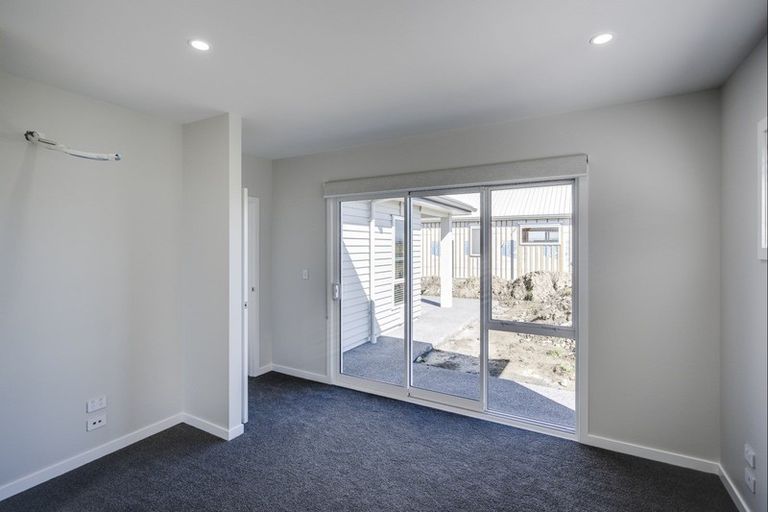Photo of property in 48 Kenny Road, Te Awa, Napier, 4110