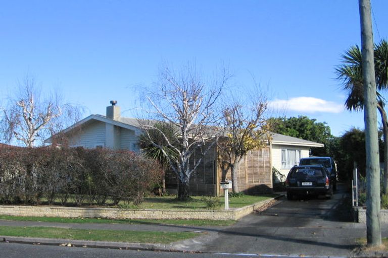 Photo of property in 13 Hitchings Avenue, Onekawa, Napier, 4110