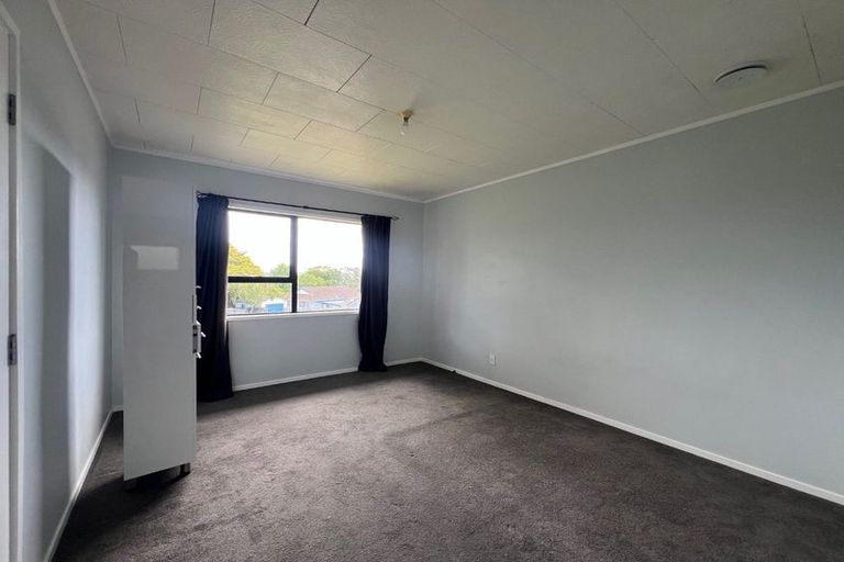 Photo of property in 14 Sabana Place, Unsworth Heights, Auckland, 0632