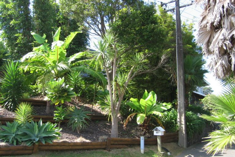 Photo of property in 6 The Esplanade, Castor Bay, Auckland, 0620