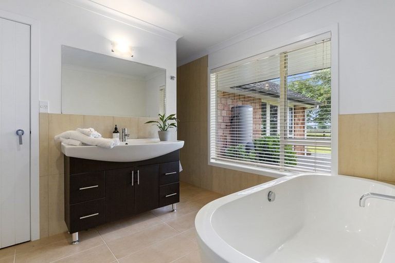 Photo of property in 612 Te Kowhai Road, Te Kowhai, Hamilton, 3288