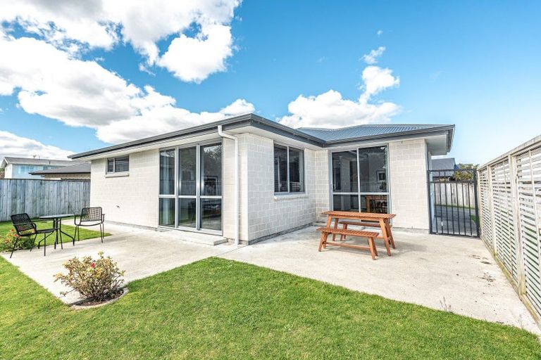 Photo of property in 18 Brougham Place, Springvale, Whanganui, 4501