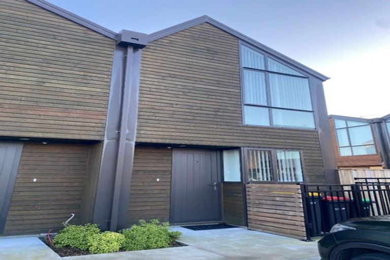 Photo of property in 7/129 Sherborne Street, St Albans, Christchurch, 8014