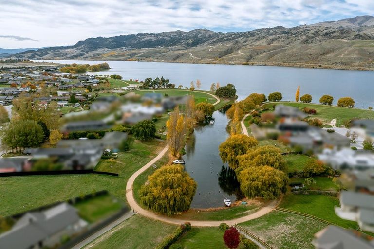 Photo of property in 12 Ferry Lane, Mount Pisa, Cromwell, 9383