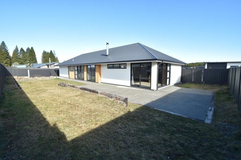 Photo of property in 8 Jack Adamson Drive, Twizel, 7901