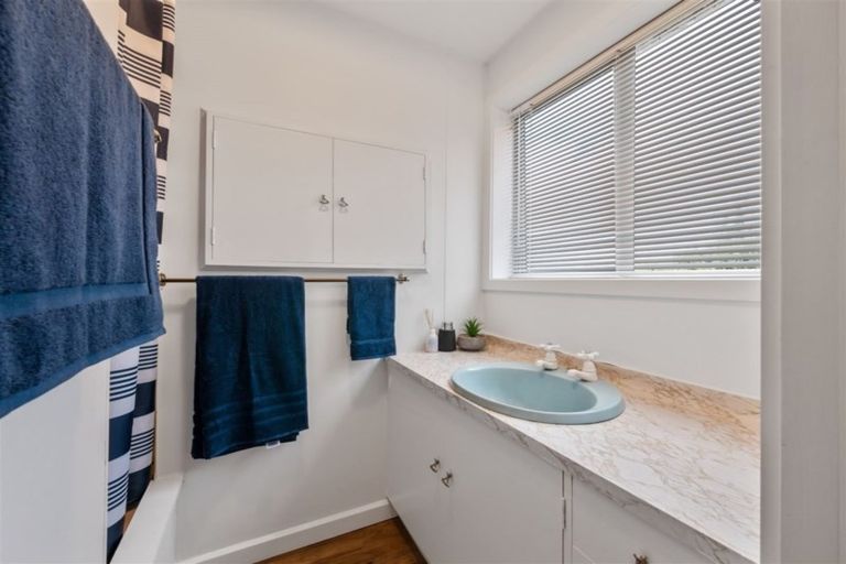 Photo of property in 65 Saint Andrews Hill Road, Mount Pleasant, Christchurch, 8081