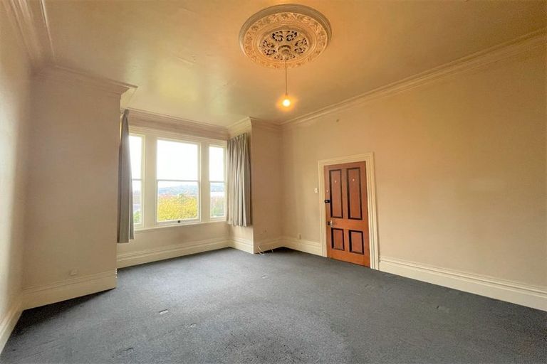 Photo of property in 1 Phillips Street, Kensington, Dunedin, 9011