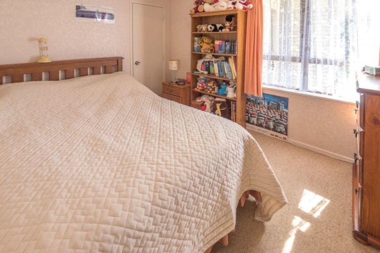 Photo of property in 3 Maugham Drive, Bucklands Beach, Auckland, 2014