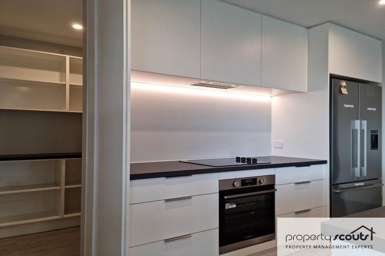 Photo of property in 3 Vogue Circle, Vogeltown, New Plymouth, 4310