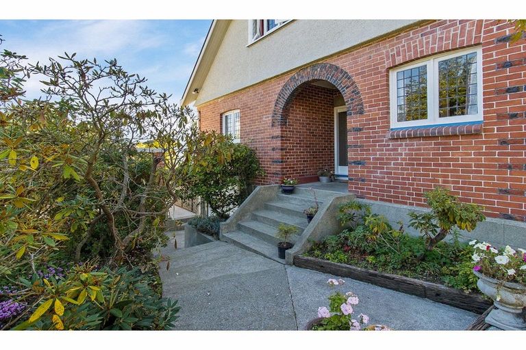 Photo of property in 33 Kitchener Square, Highfield, Timaru, 7910