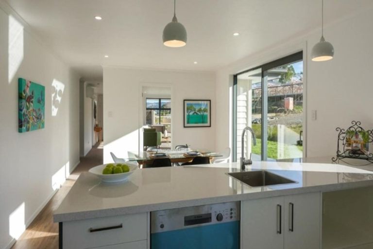 Photo of property in 6 Errols Court, Warrington, Waikouaiti, 9471