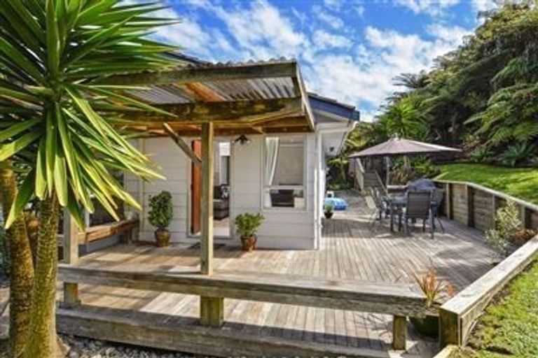 Photo of property in 78 Stapleford Crescent, Browns Bay, Auckland, 0630