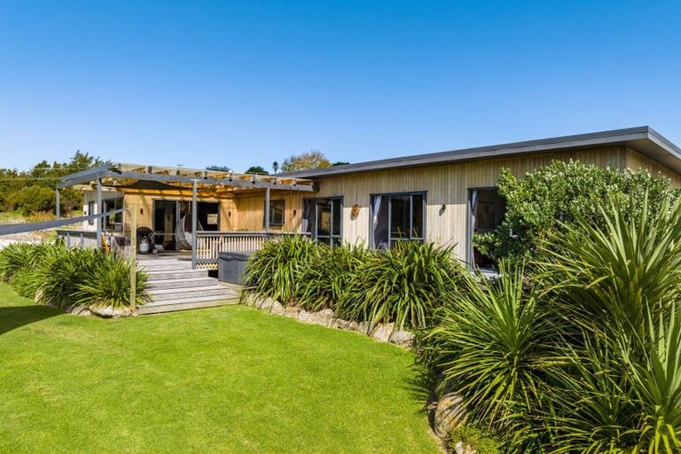 Photo of property in 141 Garbolino Road, Mangawhai, 0573