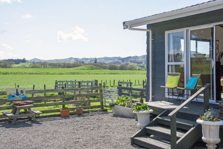 Photo of property in 114 Langdale Road, Whareama, Masterton, 5872