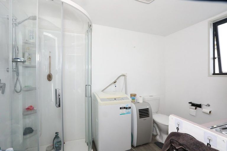 Photo of property in 110 Hastings Street, Halcombe, Feilding, 4779