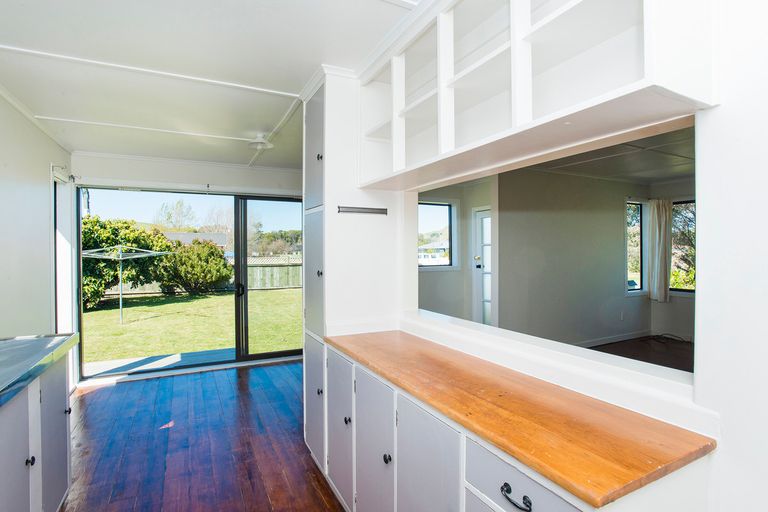 Photo of property in 1 Edelsten Place, Tamarau, Gisborne, 4010