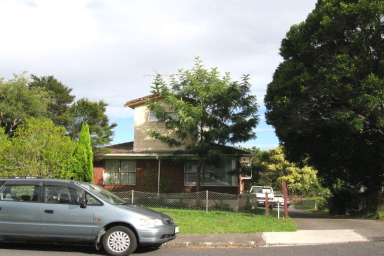 Photo of property in 2/57 Alton Avenue, Hillcrest, Auckland, 0627