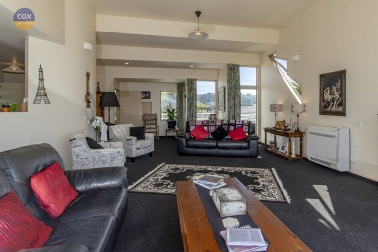 Photo of property in 28 Le Quesne Road, Bay View, Napier, 4104