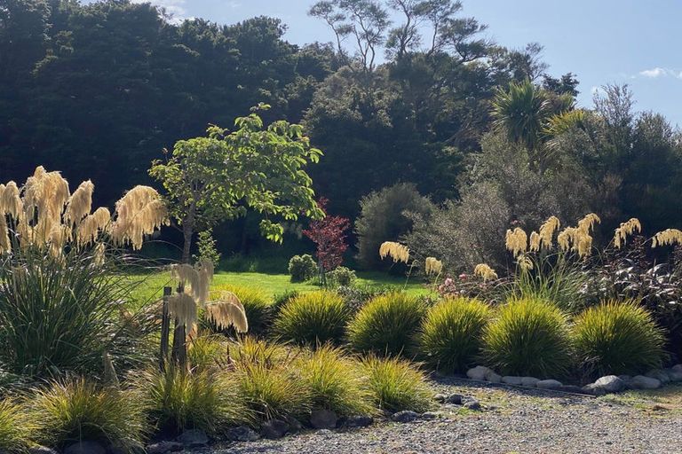 Photo of property in 194 Underhill Road, Woodside, Greytown, 5794