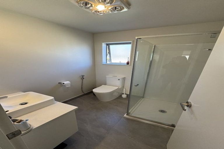 Photo of property in 4/5 Woolfield Road, Papatoetoe, Auckland, 2025