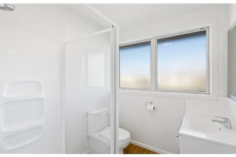 Photo of property in 18 Dallas Street, Riccarton, Christchurch, 8041