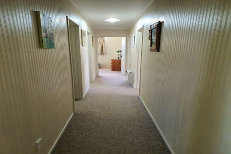 Photo of property in 13a Savage Crescent, West End, Palmerston North, 4412