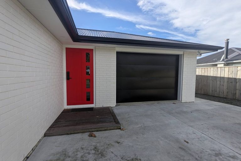 Photo of property in 27 Cook Street, Foxton, 4814