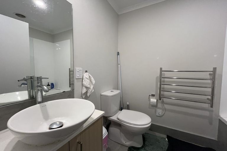 Photo of property in 3 Manawatere Way, Flat Bush, Auckland, 2019