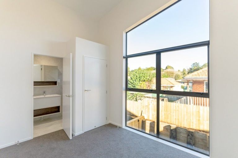 Photo of property in 5 Rangimarie Close, Opaheke, Papakura, 2113