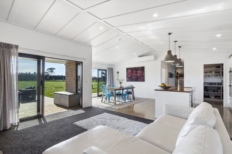 Photo of property in 25 Margot Lane, Matangi, Hamilton, 3283