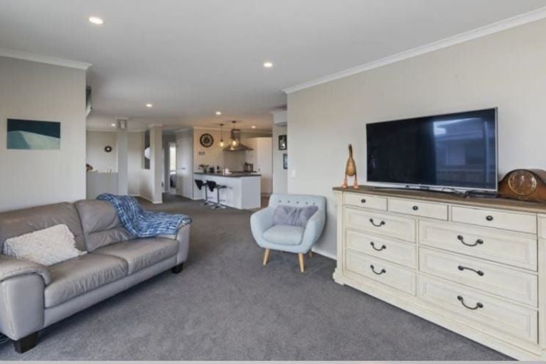 Photo of property in 36 Speranza Avenue, Otaki, 5512