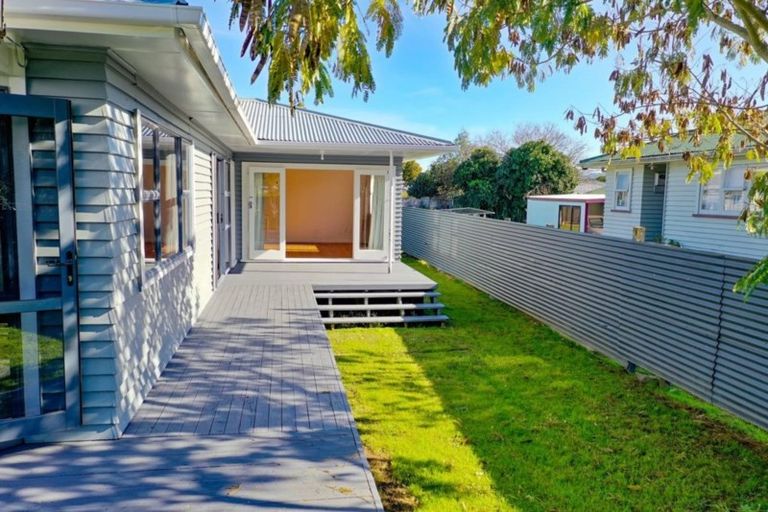 Photo of property in 12 Amokura Road, Taneatua, 3123