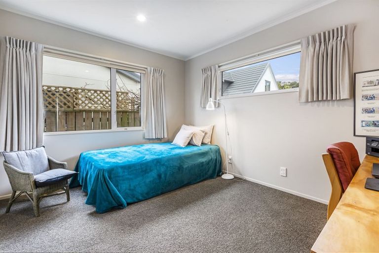 Photo of property in 2a James Street, Plimmerton, Porirua, 5026