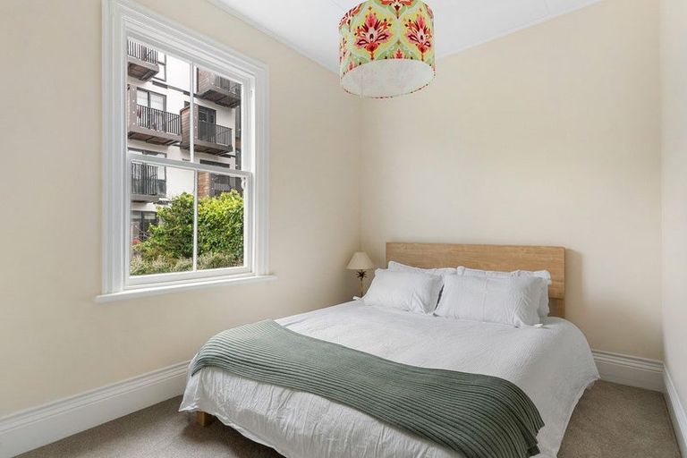 Photo of property in 26 Owen Street, Newtown, Wellington, 6021