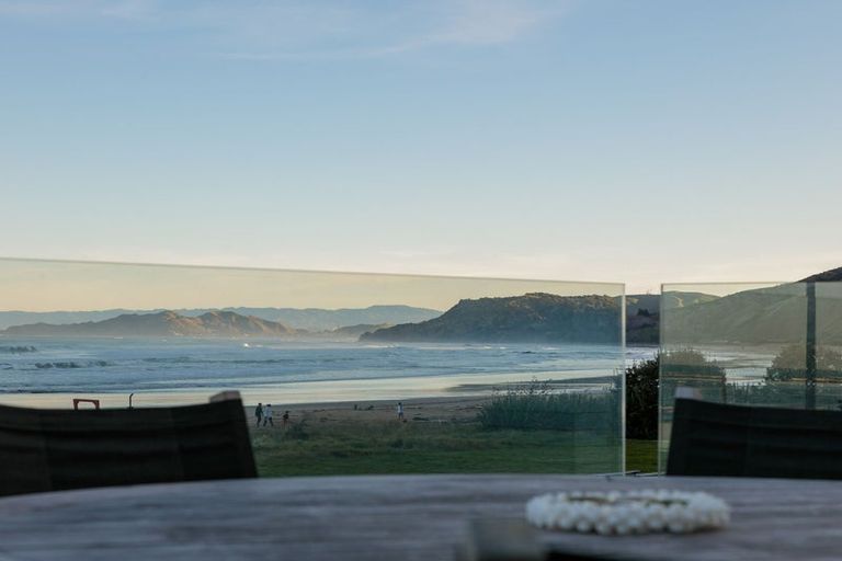 Photo of property in 6 Makorori Beach Road, Makorori, Gisborne, 4073