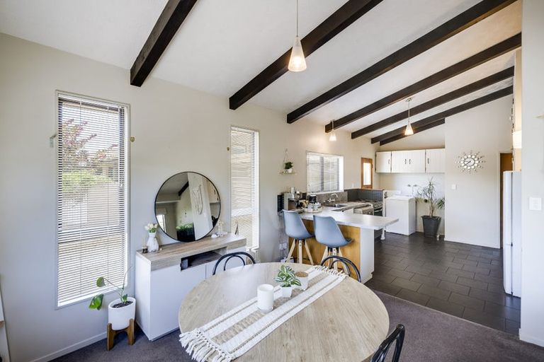 Photo of property in 42c Auckland Road, Greenmeadows, Napier, 4112