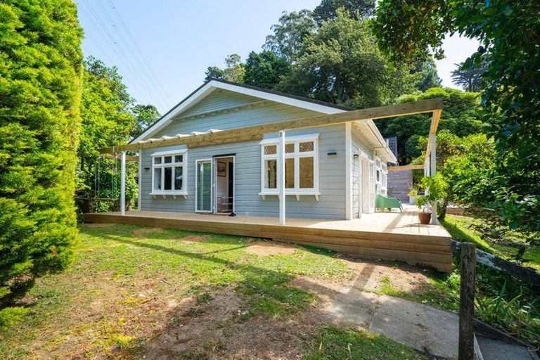 Photo of property in 215 Takapu Road, Takapu Valley, Wellington, 5028