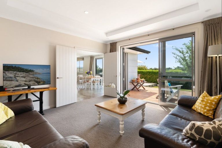 Photo of property in 1 Siemonek Rise, Bethlehem, Tauranga, 3110