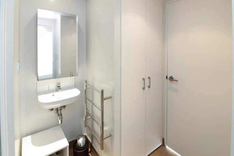 Photo of property in Soho Apartments, 1416/74 Taranaki Street, Te Aro, Wellington, 6011