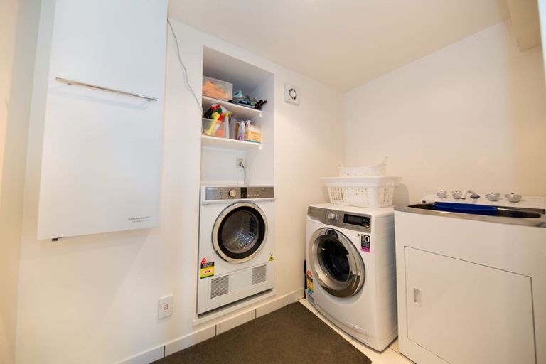 Photo of property in 215c Pembroke Road, Wilton, Wellington, 6012