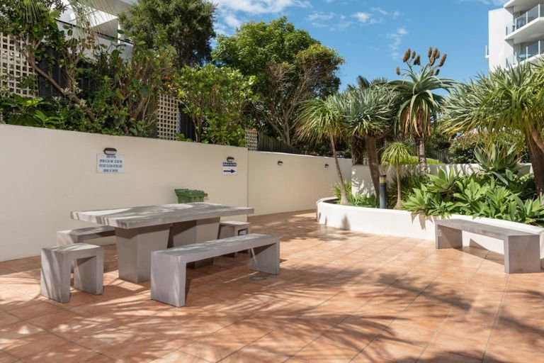 Photo of property in 308/23 Maunganui Road, Mount Maunganui, 3116