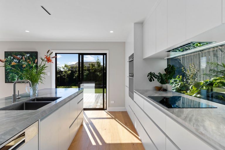 Photo of property in 60 John Gill Road, Shelly Park, Auckland, 2014