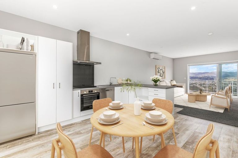 Photo of property in 18 Kopua Place, Whitby, Porirua, 5024