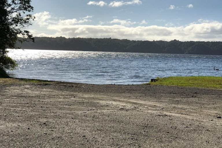 Photo of property in 22 Aoturoa Avenue, Rotoiti Forest, Rotorua, 3074