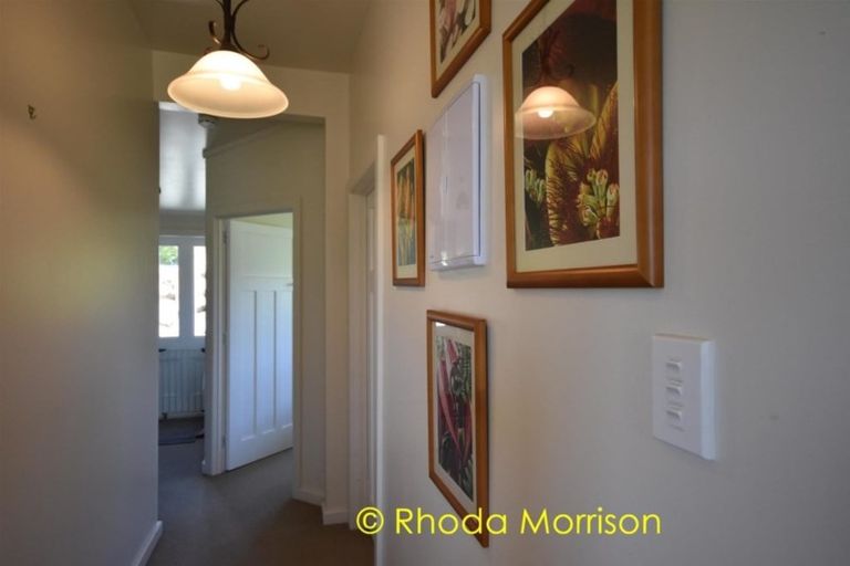 Photo of property in 2 Emay Crescent, Pahi, Paparoa, 0571