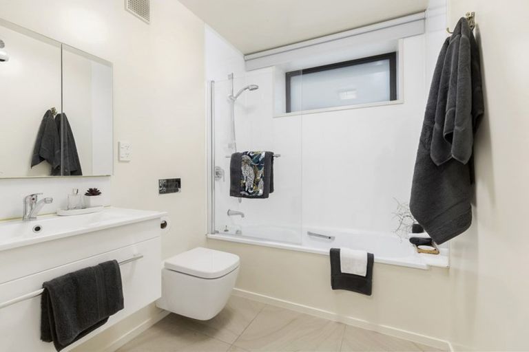 Photo of property in 193b Townsend Road, Miramar, Wellington, 6022