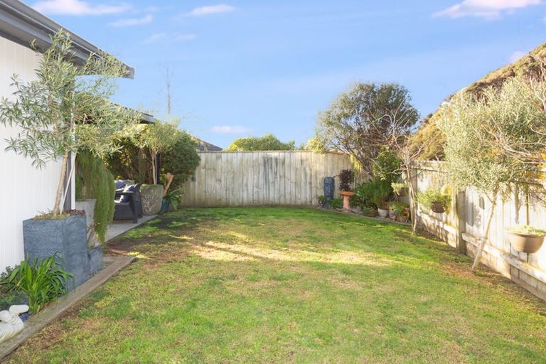 Photo of property in 130 Navigation Drive, Whitby, Porirua, 5024