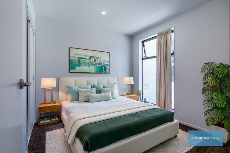 Photo of property in 12 Tuputupu Drive, Kumeu, 0810