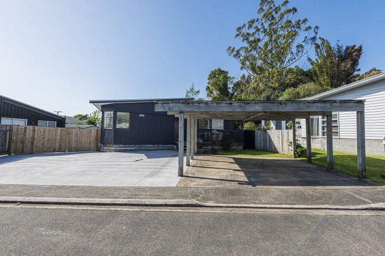 Photo of property in 72a Beach Road, Onerahi, Whangarei, 0110