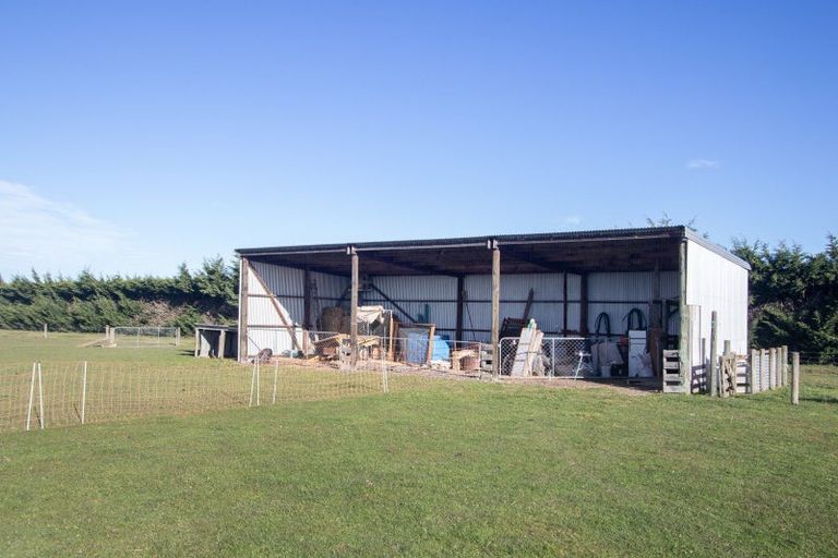 Photo of property in 81 Morris Road, Newland, Ashburton, 7772